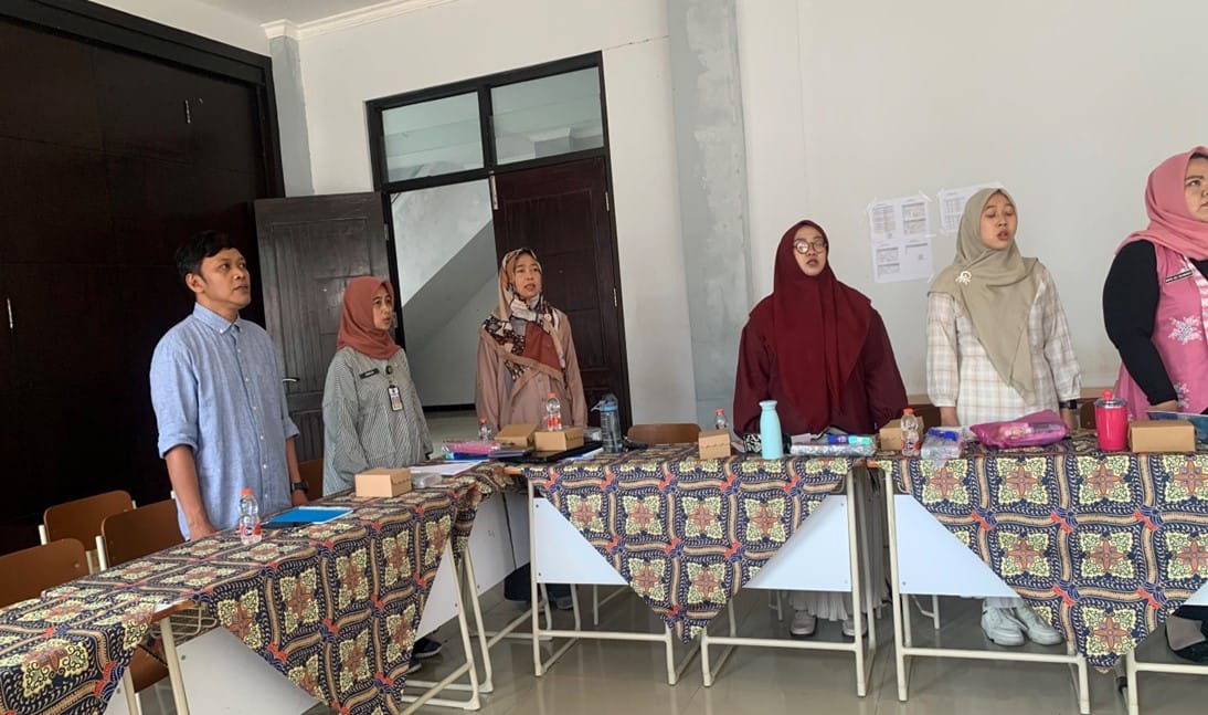 WORKSHOP MANAJAMEN SEKOLAH DAN PENINGKATAN KOMPETENSI GURU DALAM MENGINTEGRASIKAN PEMBELAJARAN LITERASI NUMERASI