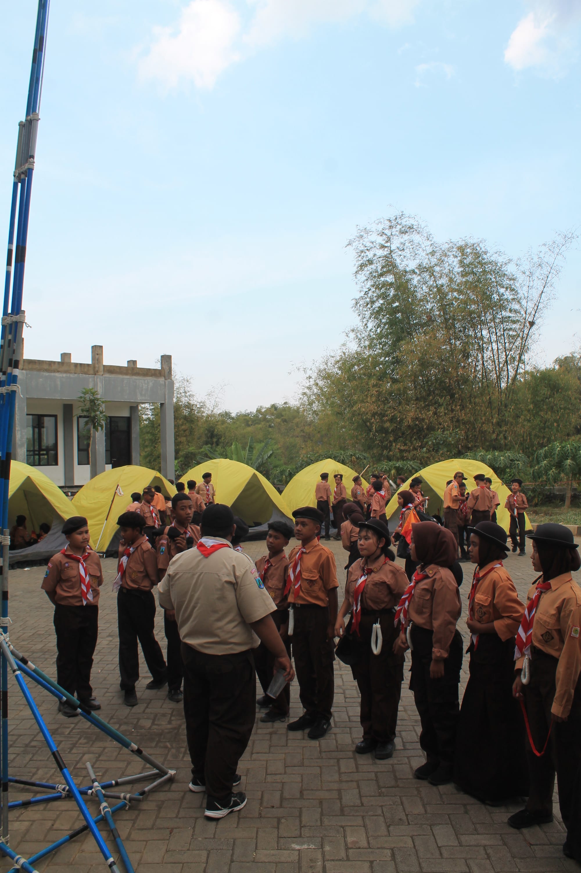 PERJUSA SMP NEGERI 29 MALANG DENGAN TEMA BERSAMA PRAMUKA MENJADI PRIBADI YANG TANGGUH, MANDIRI DAN BERBUDI LUHUR